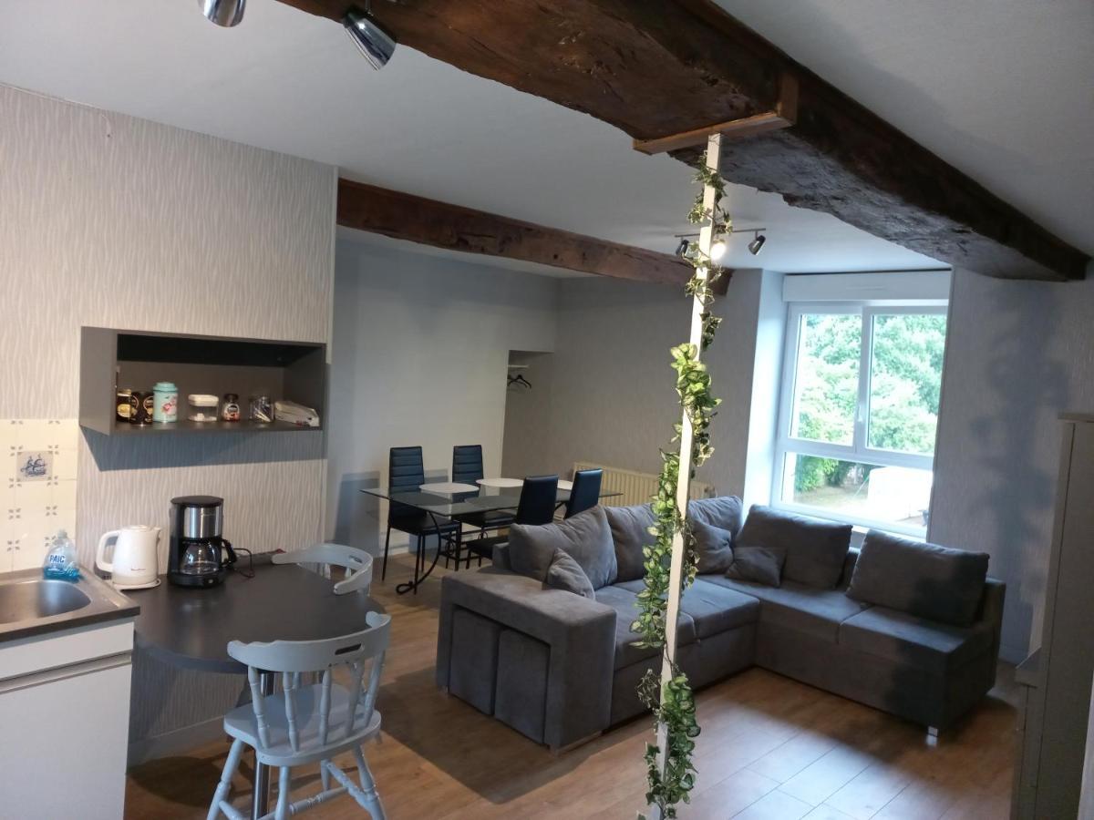 Gites De L'Aumondiere Conde-sur-Noireau ภายนอก รูปภาพ