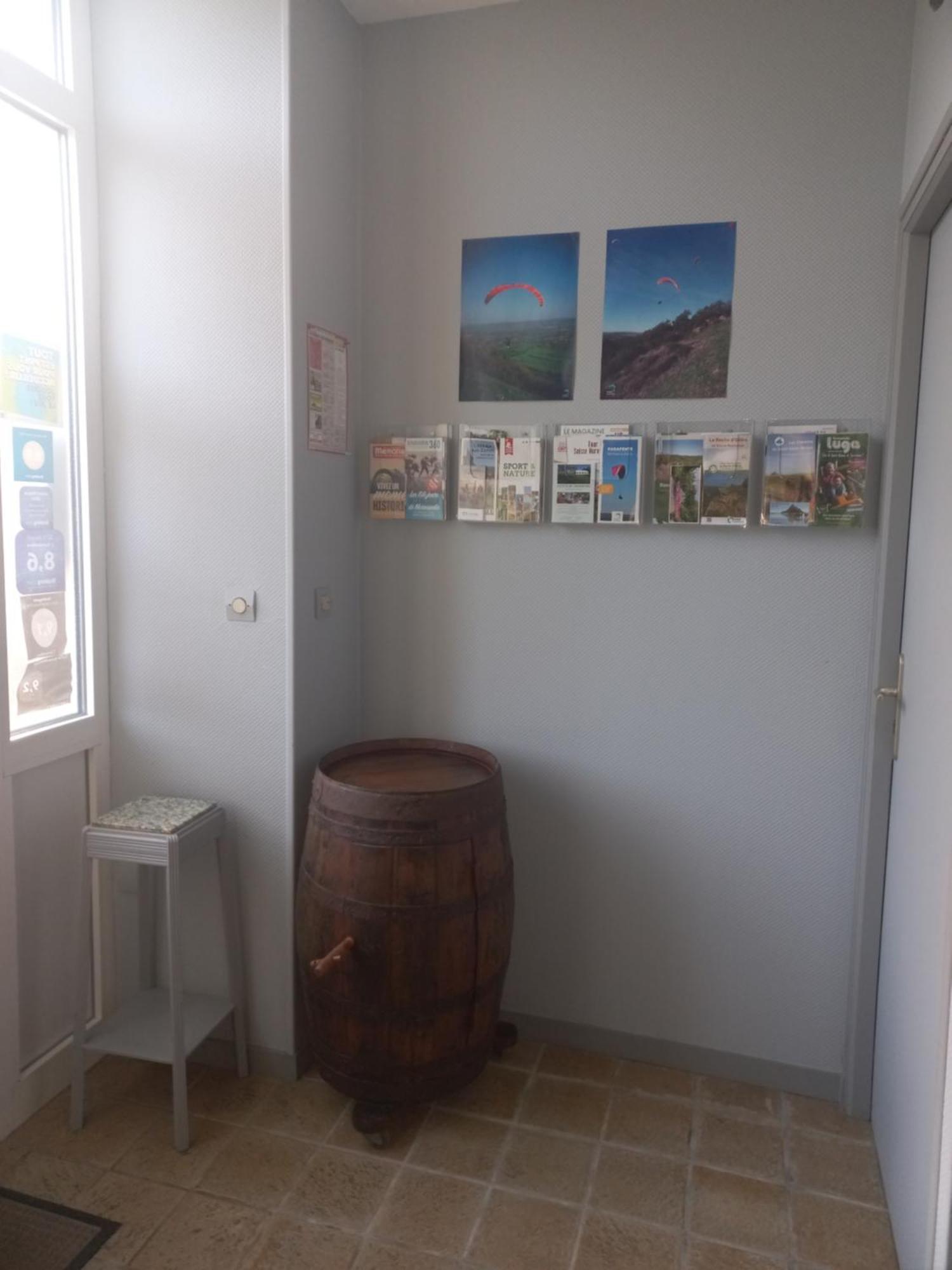 Gites De L'Aumondiere Conde-sur-Noireau ภายนอก รูปภาพ
