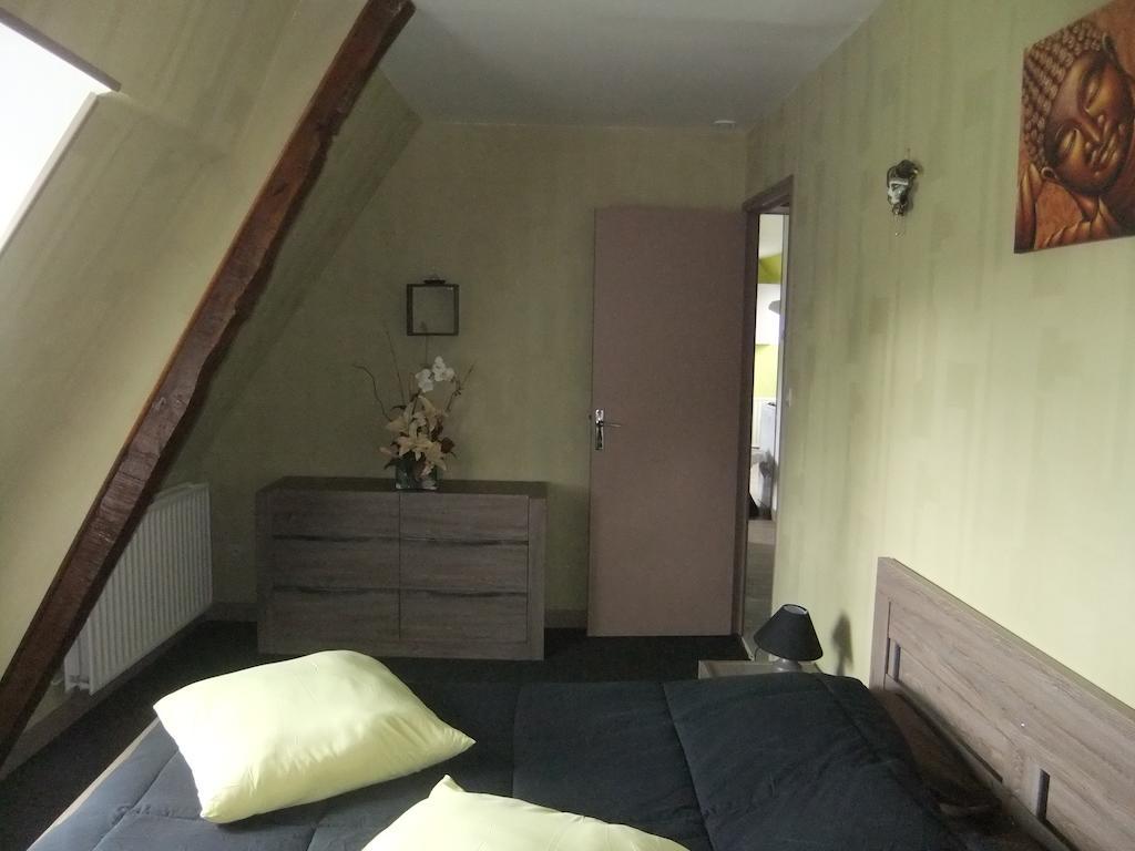 Gites De L'Aumondiere Conde-sur-Noireau ห้อง รูปภาพ