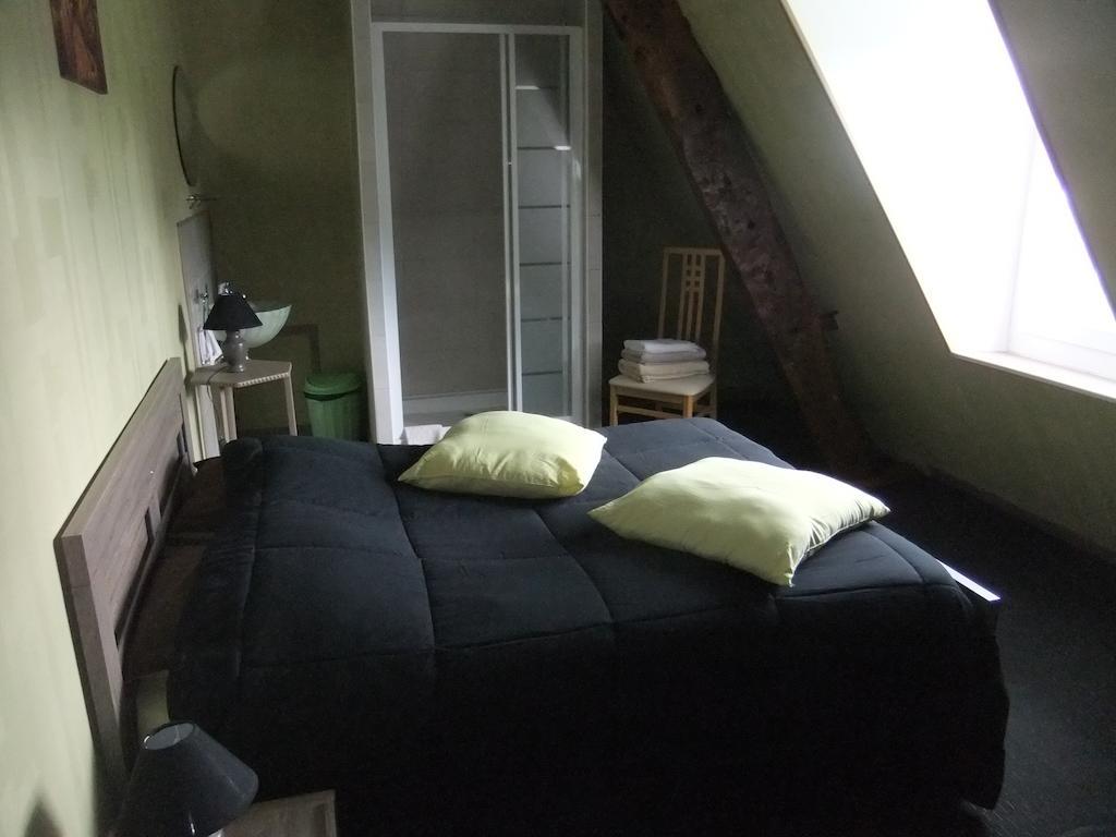 Gites De L'Aumondiere Conde-sur-Noireau ห้อง รูปภาพ